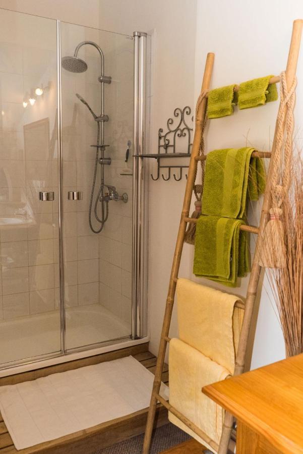 Le Clos Des Fayes Berthegon エクステリア 写真