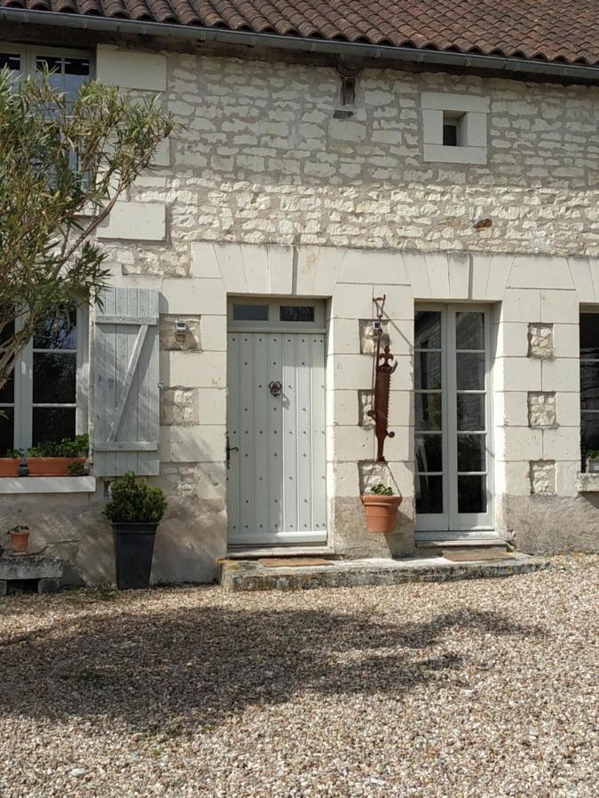 Le Clos Des Fayes Berthegon エクステリア 写真